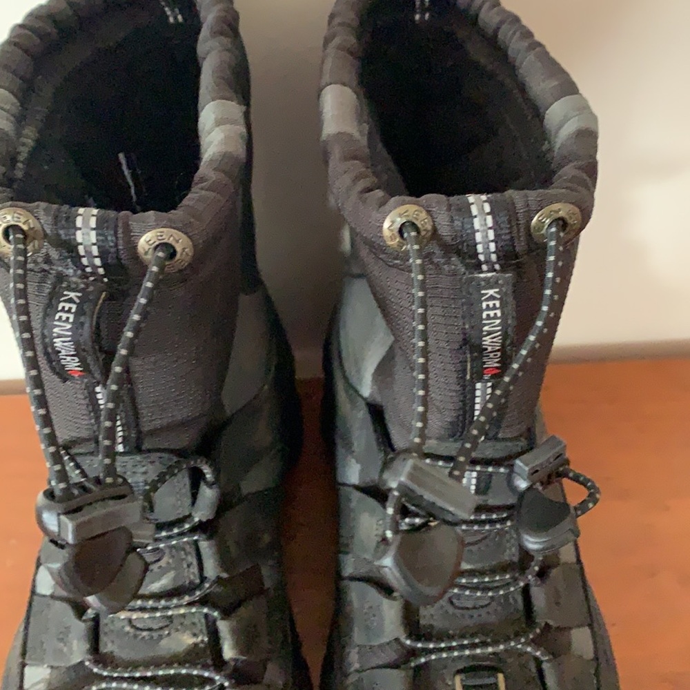 Keen Warm Winter/Rain Waterproof Boots. Size 3 - Picture 6 of 12